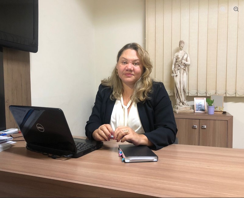 Dra. Xarmeni Neves — Advogada Especialista em Direito de Família